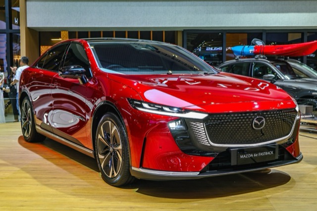 Mazda 6e