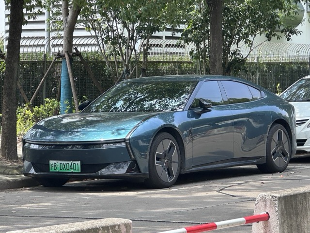Xpeng P7